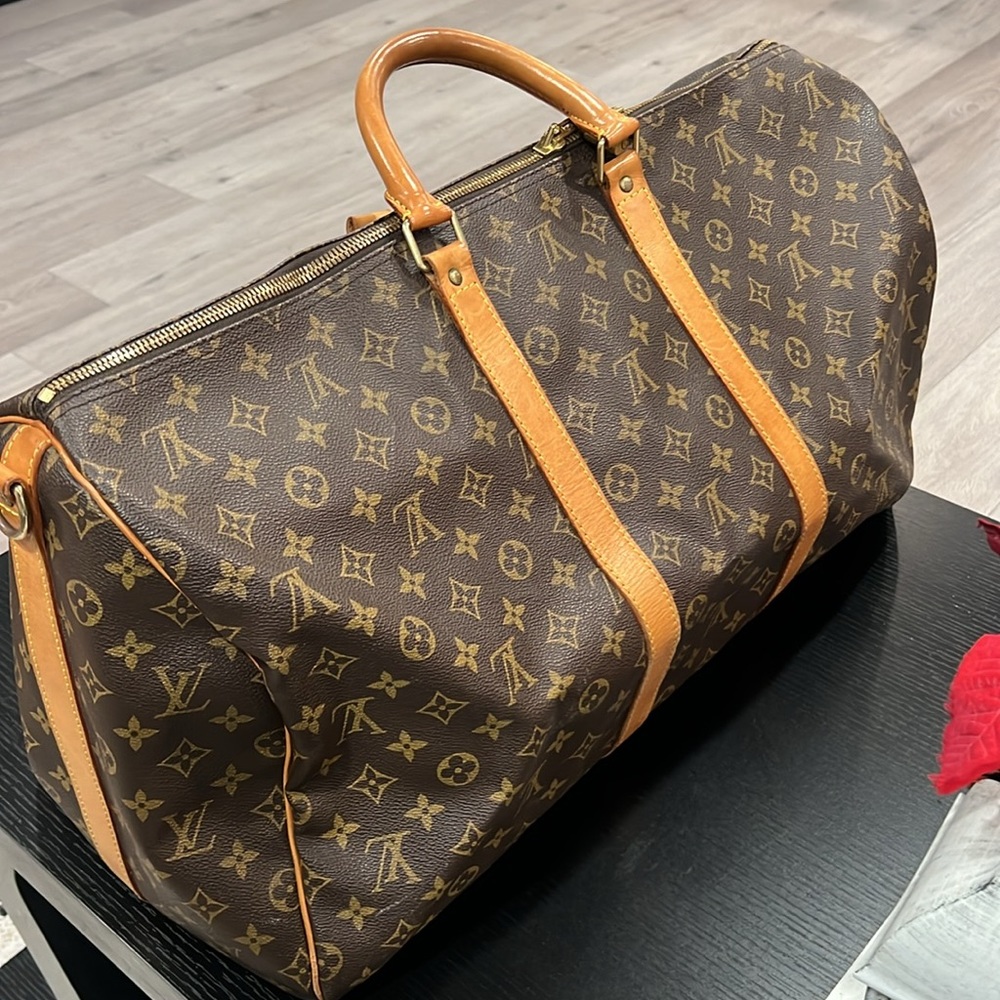 Louis Vuitton traveling bag - Picture 3 of 5